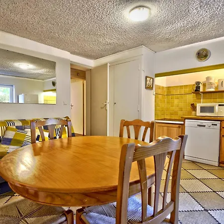 T2 En Rez-de-jardin à 800m Du Centre-ville D'arcachon, Terrasse Et Parking Inclus - Fr-1-433-112 Appartement *