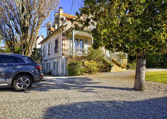 T2 En Rez-de-jardin A 800m Du Centre-ville D'arcachon, Terrasse Et Parking Inclus - Fr-1-433-112 Apartment